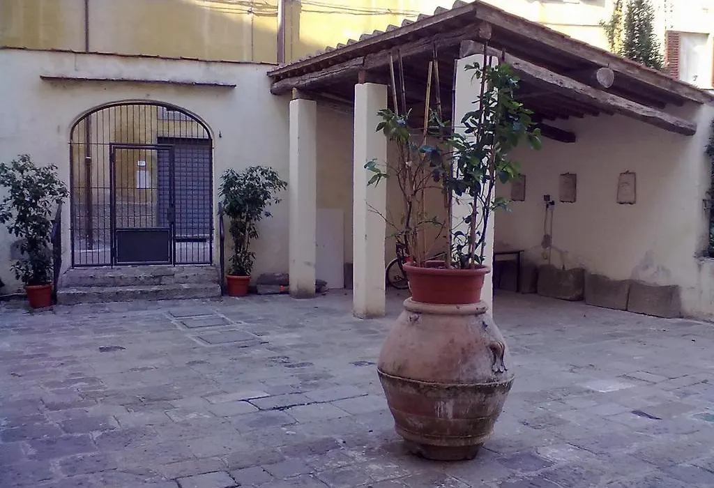 Dimora Storica Palazzo Puccini-1